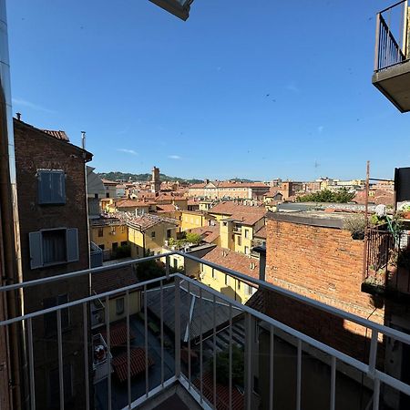 Nicholas B&B City Center- Apartment Bologna Buitenkant foto