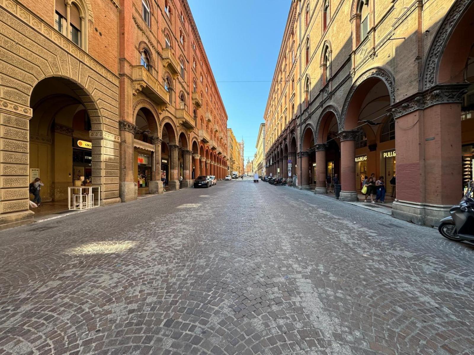 Nicholas B&B City Center- Apartment Bologna Buitenkant foto